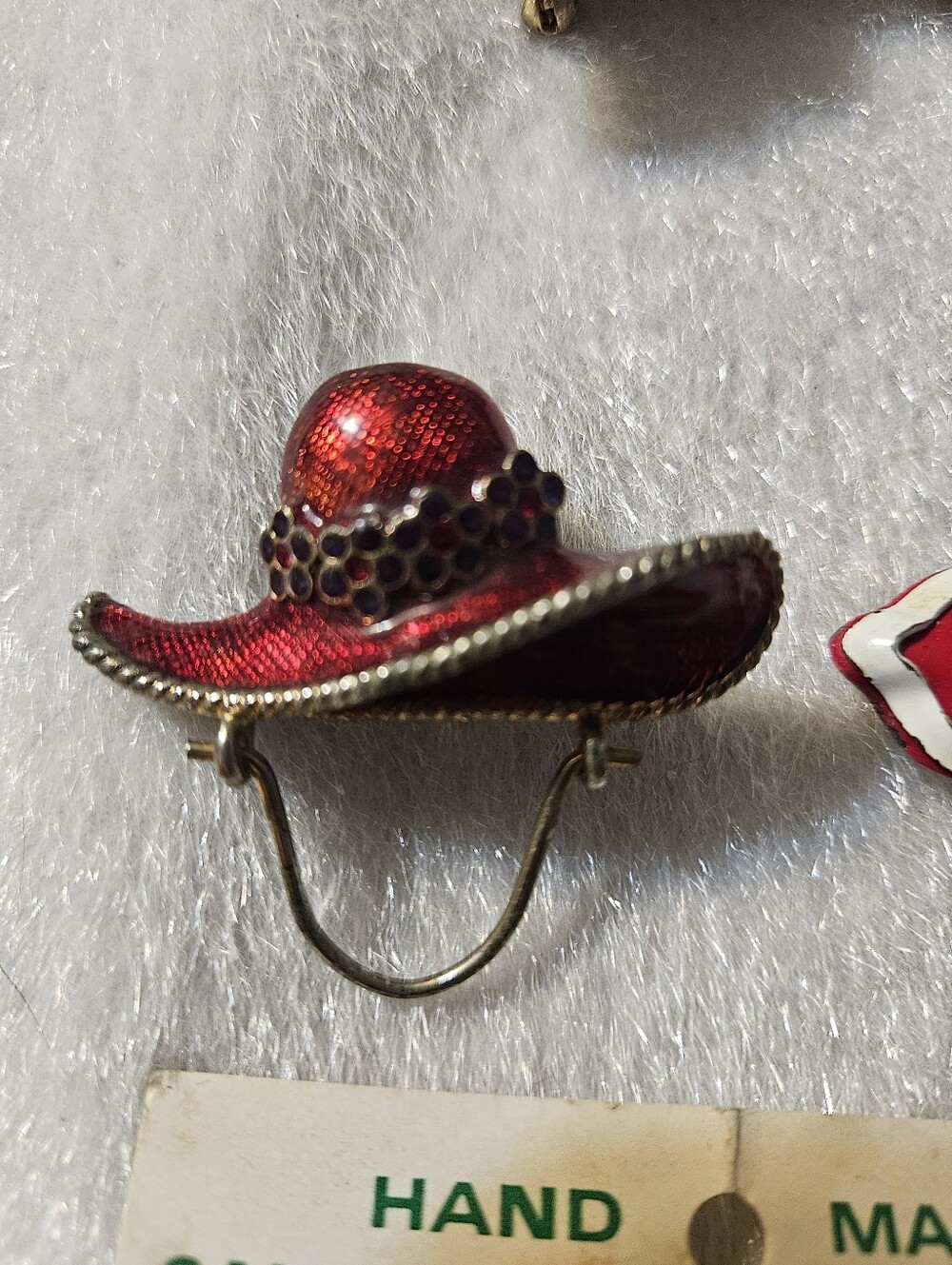 Assorted Brooches - Picture 5 of 12